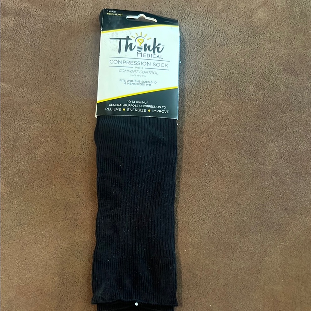 Think Medical Black Compression Sock Womens Sz 6-10. Men’s Sz 9-11 New